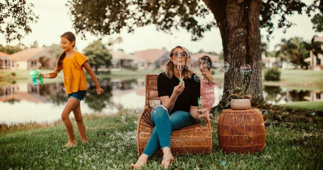 Meet Kelley Higney Bug Bite Thing Founder & CEO CanvasRebel Magazine