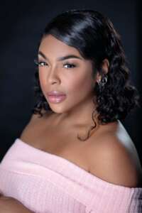 Meet Mena Monroe – CanvasRebel Magazine