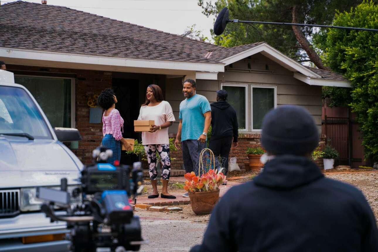 Meet Kiana Nicole Washington – CanvasRebel Magazine