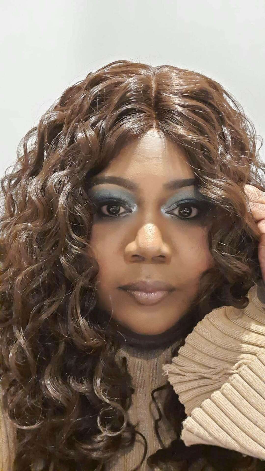 meet-dee-hannah-canvasrebel-magazine