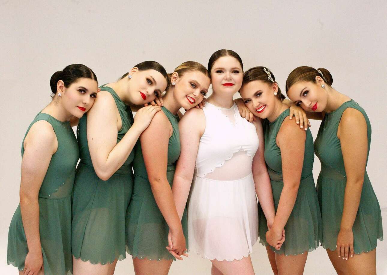 Meet Adrianna Eve CanvasRebel Magazine