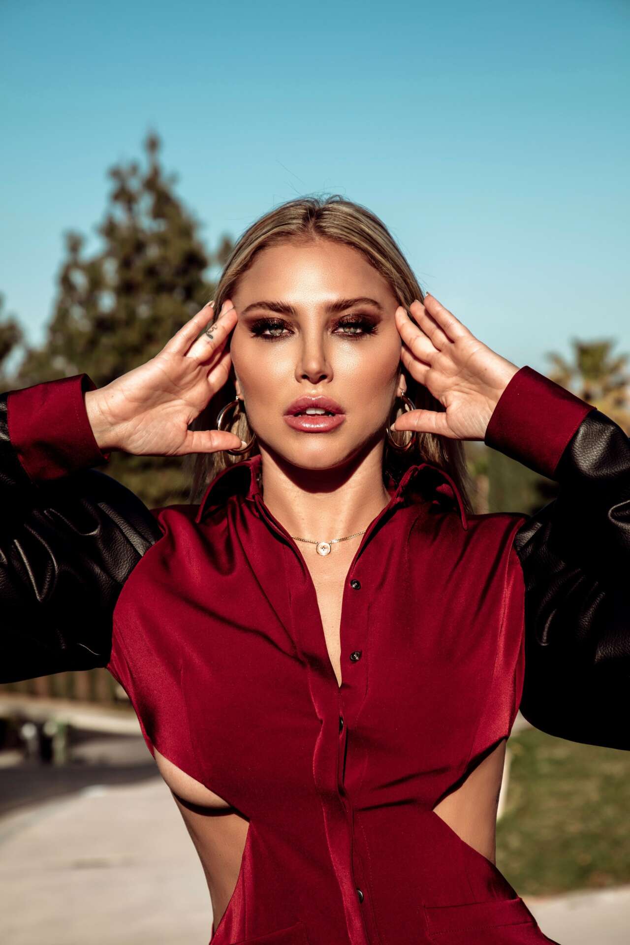 Meet Cassandra Scerbo – CanvasRebel Magazine, image size:1280x1920