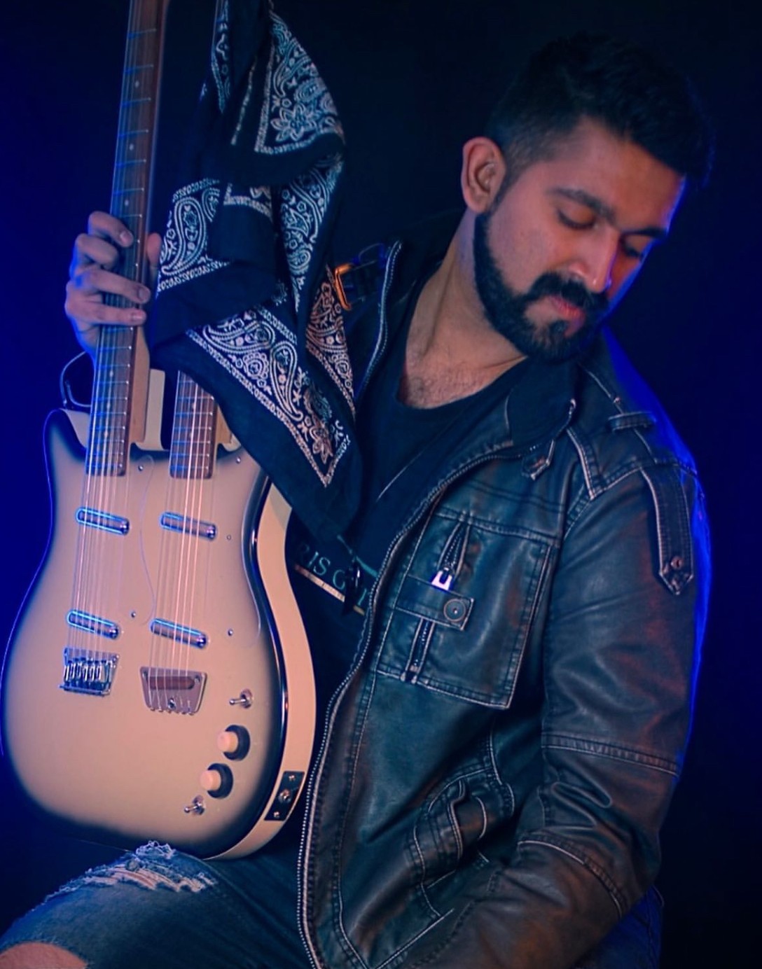 Meet Ashish Raisinghani – CanvasRebel Magazine