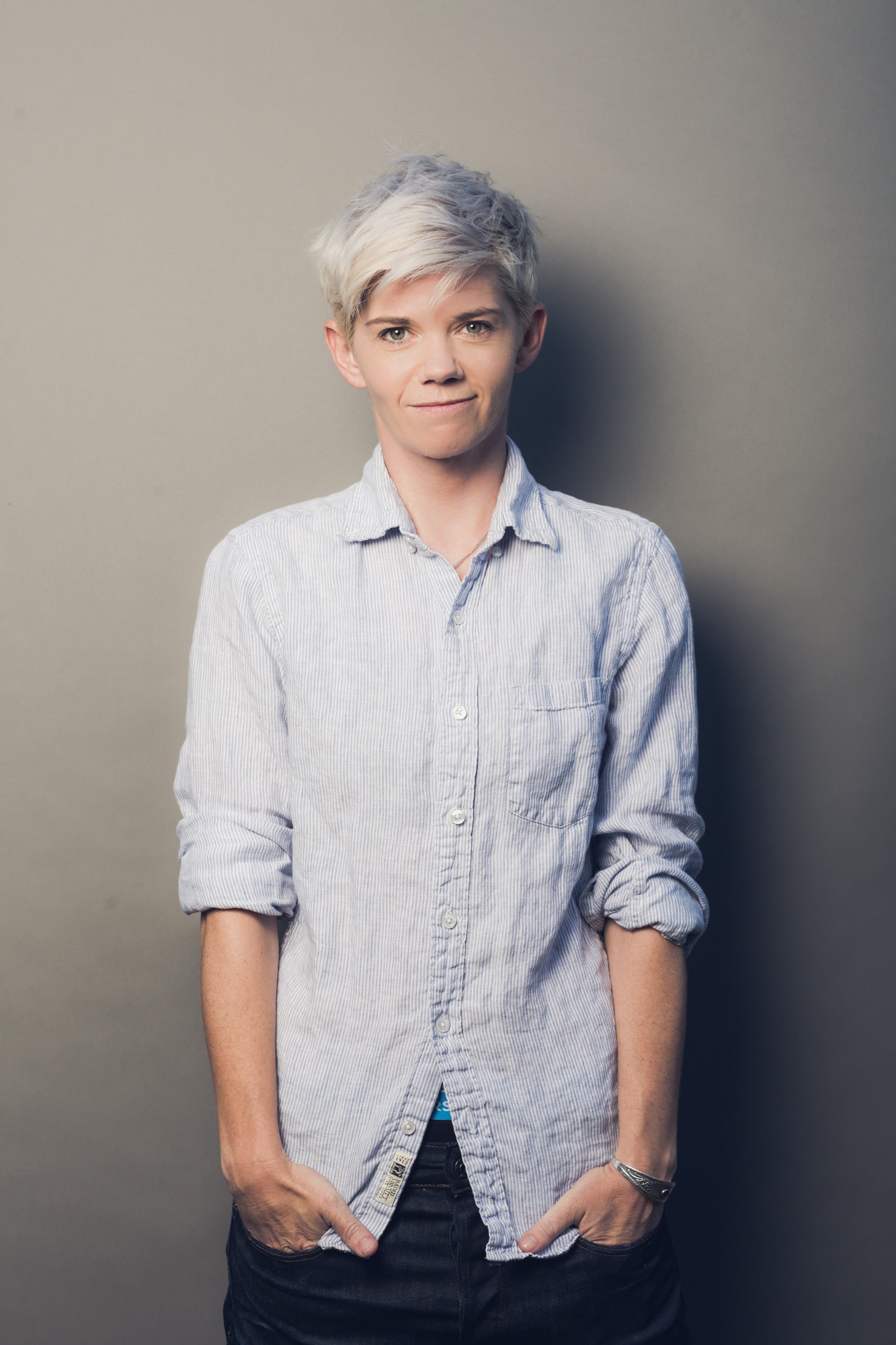 Meet Sooz Edie – CanvasRebel Magazine